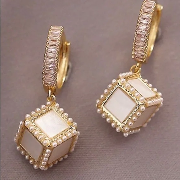 Three Dimensional Pearl Dice Dangle Drop Earrings - Picture 9 of 9